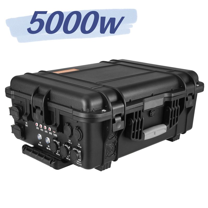220V Açık Hava Kampı LiFePO4 5000W Tekerlekli Büyük Kapasiteli Taşınabilir Elektrik Santrali