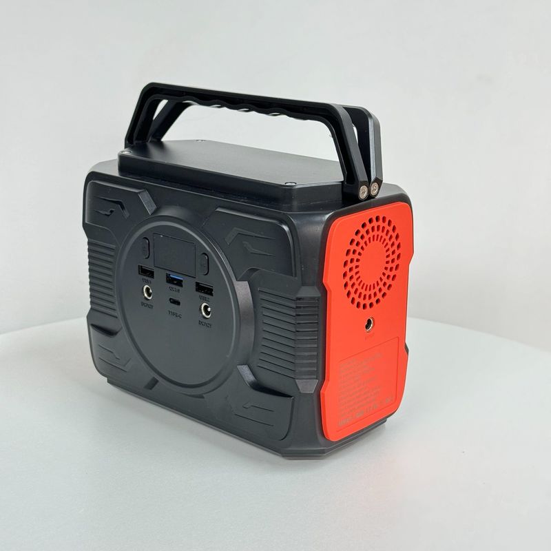S2X-173 Aşırı şarj ve aşırı sıcaklık koruması ile taşınabilir 200W güneş jeneratörü
