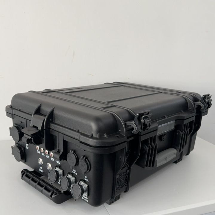 15A Max AC Output LT-40 Ev acil durumları ve golf arabası için şarj edilebilir güneş enerjisi santrali
