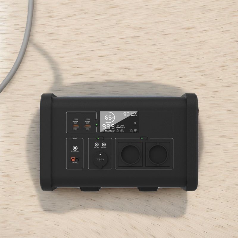 LiFePO4 700W Aile Güneş Şarj cihazı Acil enerji depolaması için taşınabilir jeneratör elektrik istasyonu