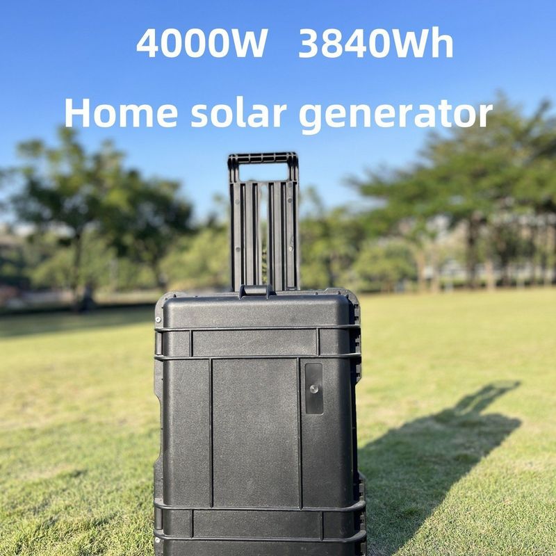 Dış Enerji Depolaması LiFePO4 Pil 4000W Taşınabilir Güneş Paneli Kamp Elektrik Santrali