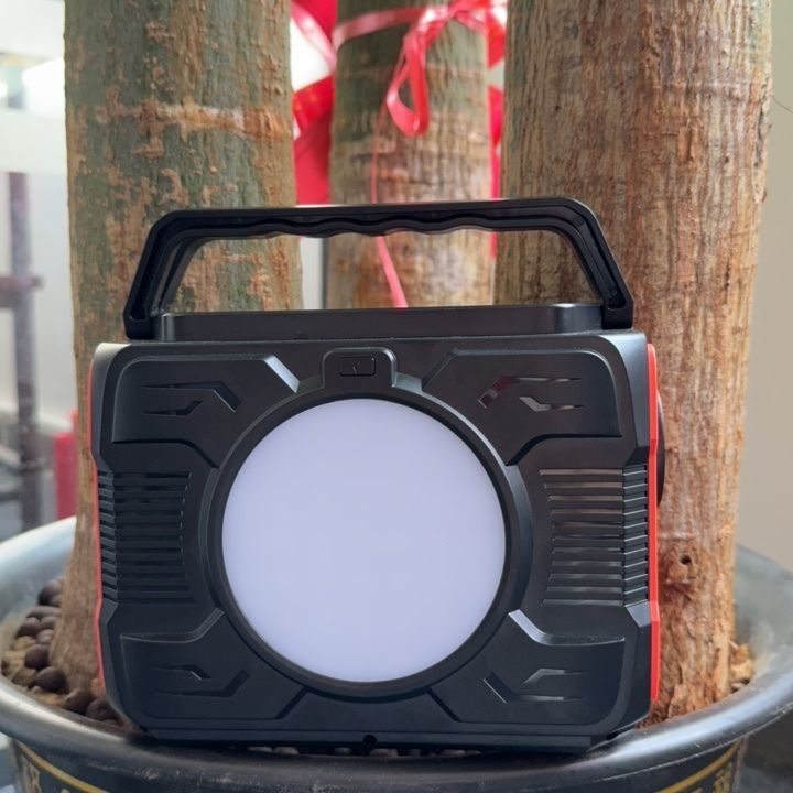 200W çıkış taşınabilir güneş enerjisi istasyonu S2X-173 ve hava durumuna dayanıklı malzemelerle