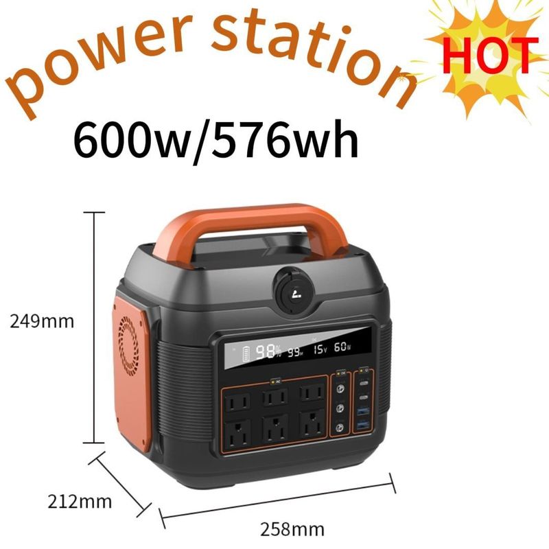 Aile Açık Hava Kampı 600W Batarya ve Güneş Paneli Şarjlı Güneş Enerjisi Santrali